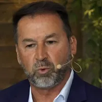 Fez isso logo depois: Augusto Melo toma 1ª atitude após \'não\' de Rodrigo Caetano ao Corinthians