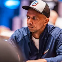 Lenda do poker eliminada no dia 1 do torneio com entrada de US$ 1 milhão