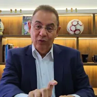 “Não tem nem discussão”; Flávio Prado é sincerão e dá conselho para atacante fechar com o Flamengo