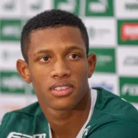 Abel Ferreira coloca Aníbal acima de Danilo na marcação e enlouquece torcida do Palmeiras
