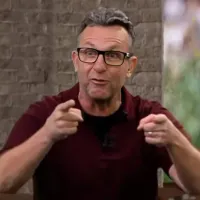 Neto cobra demissão de Mano no Corinthians e indica Zanardi, do São Bernardo