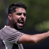 António Oliveira \&#039;prepara\&#039; 2 mudanças no time titular do Corinthians