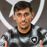 Damián Suárez é apresentado no Botafogo e destaca estratégia durante as partidas