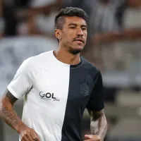 Paulinho volta a treinar com todo o elenco e informação anima o Corinthians