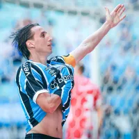Grêmio avalia renovar contrato de Geromel