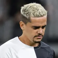 Torcida do Palmeiras fica indignada com lance de Fagner e relata proteção: “liberdade para bater”