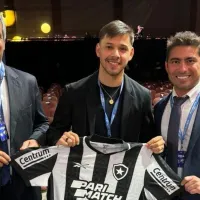 Recém contratado pelo Botafogo, Óscar Romero recebe a camisa 7 de Garrincha