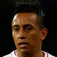 R$ 20 milhões: Dívida por Cueva faz Santos tomar decisão no mercado da bola