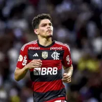 Flamengo detecta e ensaia contratar mais um lateral-esquerdo pensando nos desfalques de Ayrton Lucas e Viña