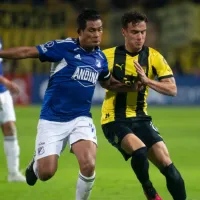 Jogador do Peñarol é hospitalizado após levar pedrada em jogo contra Rosario Central