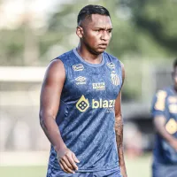 Morelos deve ser o titular do Santos após lesão de Julio Furch; entenda