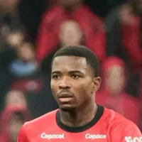 Com expectativa de ser titular, Cacá fala sobre momento do Corinthians: \'vamos lutar até o final\'