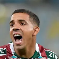 Torcida do Fluminense pede rescisão do meia David Terans: 'Dinheiro no lixo'