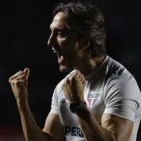 Zubeldía vai testar reforços caseiros para lugar de Pablo Maia no São Paulo