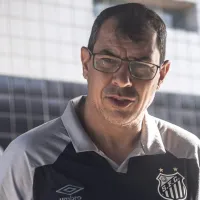 Carille destaca como será o plano para Enzo Monteiro atuar no Santos na Série B:\&#039;É importante dar o suporte\&#039;