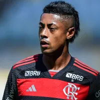 Bruno Henrique desfalca o Flamengo contra o Corinthians