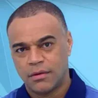 Denílson se encanta com titular do Flamengo e prevê saída para Europa: “Grata surpresa”