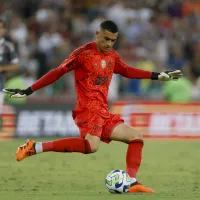 Novo goleiro do Corinthians: Santos, ex-Flamengo, está na mira do clube 