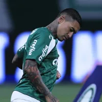Em vitória maiúscula do Palmeiras, torcida se frustra com ausência de Dudu no jogo