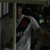 Não gostou nada: Câmera flagra irritação de Payet ao ser substituído no Vasco