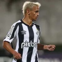 Weslley Patati é blindado por Carille no Santos: 'Já foi falado que era o novo Neymar'