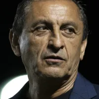 Ramón Díaz chegou chegando e exigiu mudança de postura no mercado para fechar com o Corinthians
