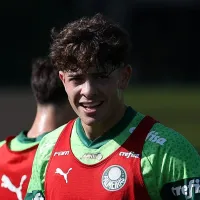 Giay viaja mas problema de última hora no BID tira lateral de Botafogo x Palmeiras 