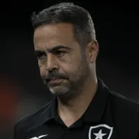 Tchê Tchê se torna dúvida no Botafogo de Artur Jorge após mal-estar na madrugada 