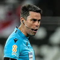 PC de Oliveira aponta pênalti não dado por Flávio Rodrigues em Botafogo x Internacional: “Acerta o joelho do Lucca”