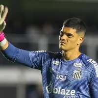 Gabriel Brazão vem ganhando a confiança de Carille após atuação contundente no Santos