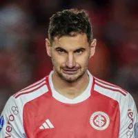 Saída de Alario abre caminho para retorno de ídolo ao Internacional