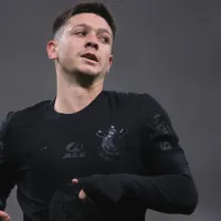 Garro se torna líder de assistências no Corinthians ao lado de Hugo