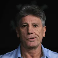 Técnico do Grêmio, Renato Portaluppi volta a reclamar do gramado sintético do Athletico-PR: “Veneno”