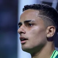 Ex-Palmeiras, Giovani marca pelo Al-Sadd e torcida critica Abel Ferreira: 'Paneleiro'