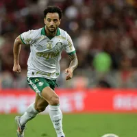 Felipe Anderson treina com restrições e desfalca Palmeiras de Abel Ferreira contra Flamengo