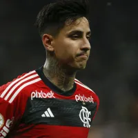 Carlos Eugênio Simon afirma que Pulgar, do Flamengo, deveria ter sido expulso em duelo contra o Palmeiras