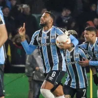 Reinaldo vira o nome do jogo e torcida se rende em Grêmio x Fluminense: \'Kingnaldo\'