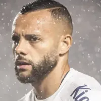 Guilherme revela que pediu para Fábio Carille permanecer no Santos: ‘’Fui um dos que falaram com ele’’