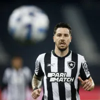 Santos fecha 3 contratações para ataque e desiste de Gustavo Sauer do Botafogo