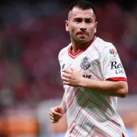 Vasco contrata Jean Meneses e fecha pacotão com até mais quatro reforços