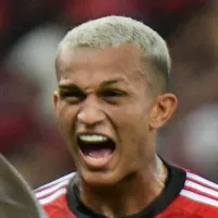Nova reviravolta acontece e saída de Wesley do Flamengo tem novidade vinda da Inglaterra 