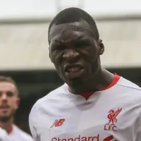 2 milhões por mês: contratação de Benteke no Corinthians tem cravada sobre descarte  