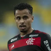 Salário de R$ 1 milhão/mês: Saída de Allan do Flamengo é decretada pela Nação: \&#039;Precisa muito sair\&#039;