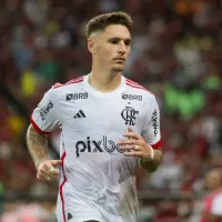 Varela será avaliado e Flamengo mostra preocupação com lateral titular com Tite