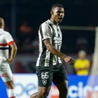 Cuiabano se destaca no Botafogo e mantém apoio da torcida mesmo após lesão