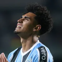 Grêmio não vai exercer a opção de compra do volante Du Queiroz