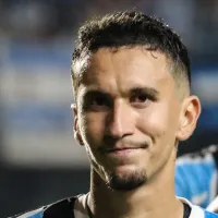 Dodi se firma como titular do Grêmio e fala sobre parceria com Villasanti