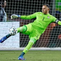 Torcida ainda sonha com a chegada do goleiro ex-PSG