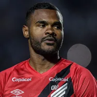 Martín Varani confirma que afastou Nikão no Athletico por divergência e situação chega ao São Paulo