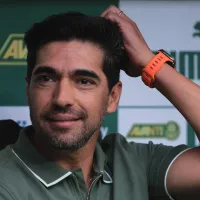 Abel Ferreira é denunciado pelo STJD após gesto obsceno em Palmeiras X Flamengo